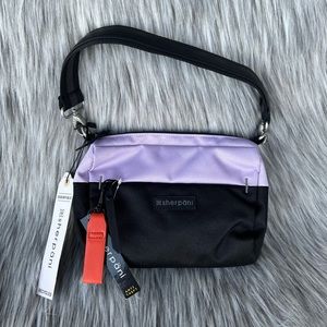 Sherpani Skye bag